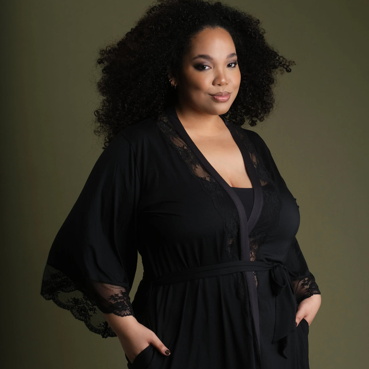 Nest Modal & Lace Trim Short Robe