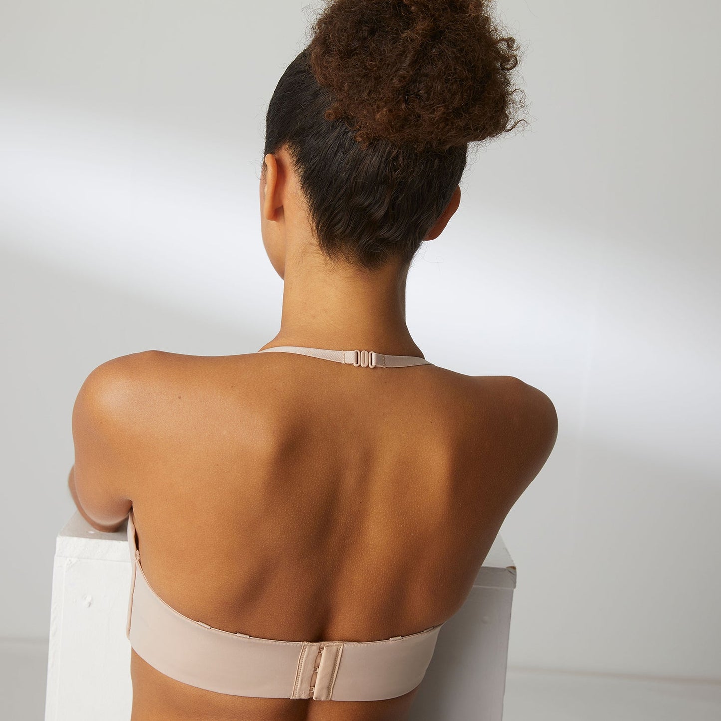 Essentiel Strapless Bra - Beige