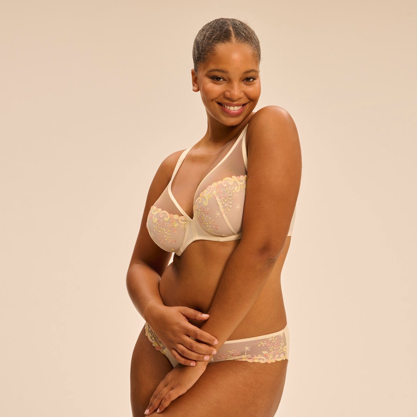 SALE - Delice Full Coverage Plunge - White