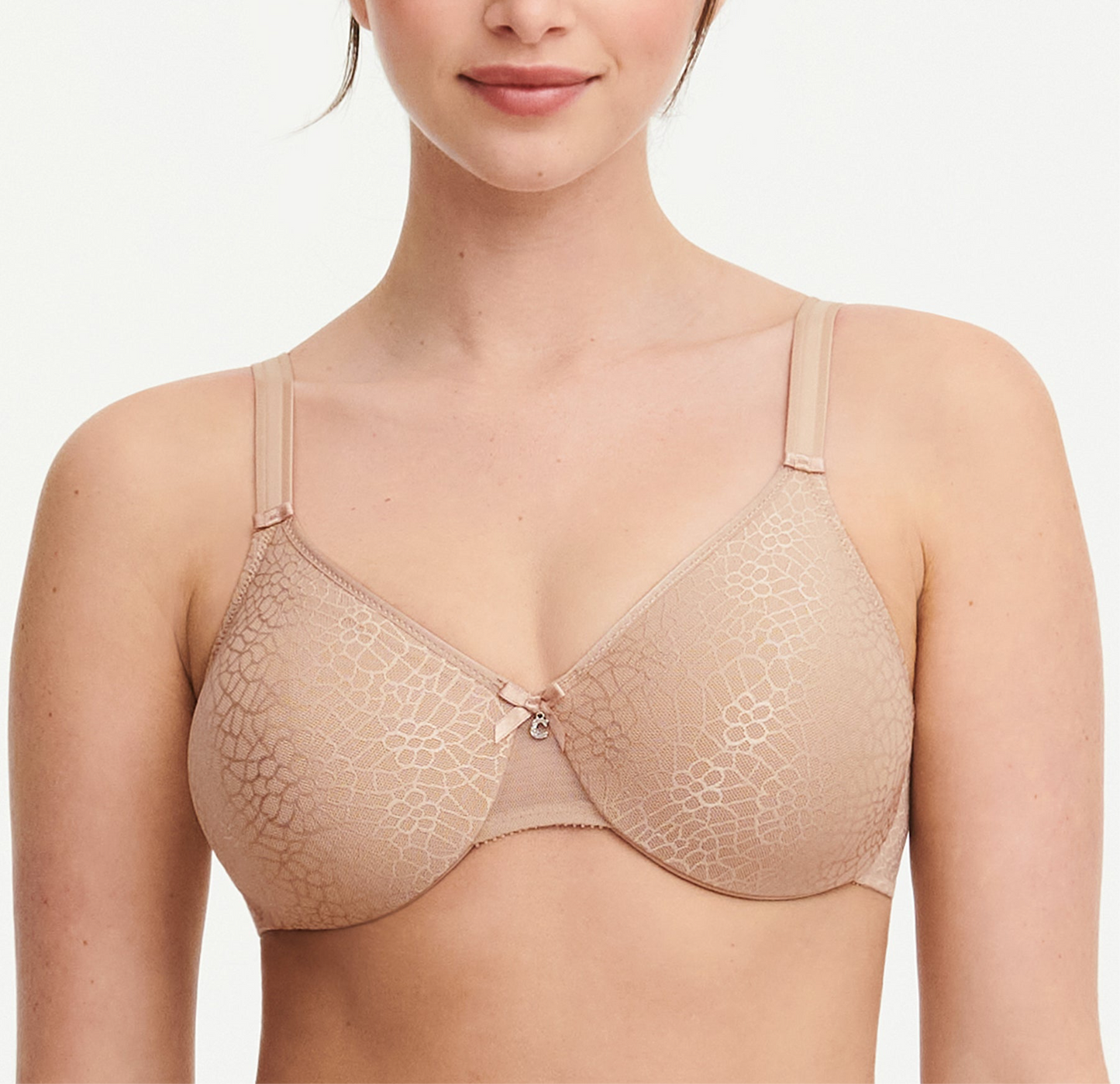 C Magnifique Seamless Unlined Minimizer - Beige