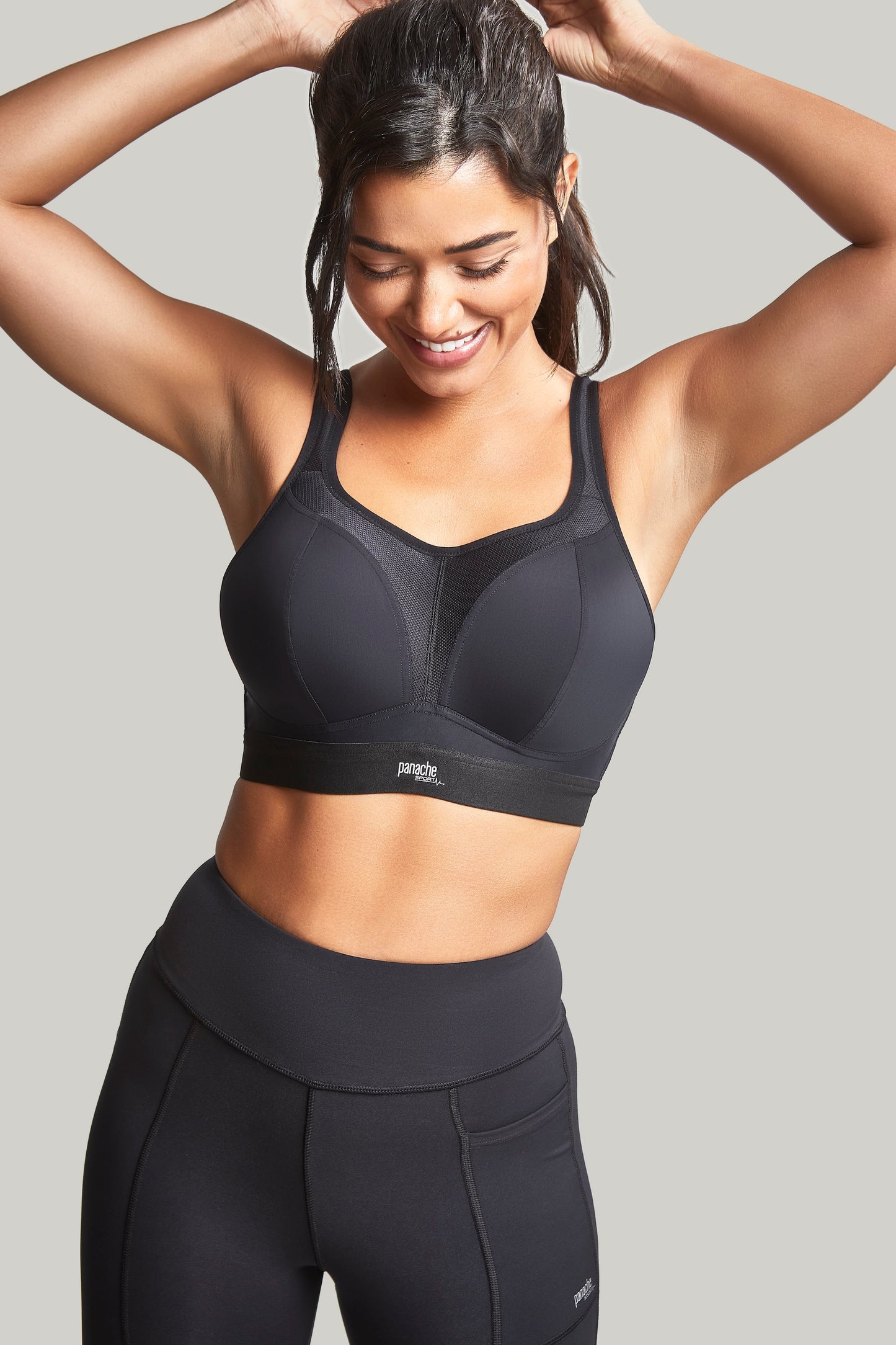 Non Wired Sports Bra - Black