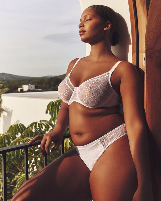 Comete Molded Full Cup Bra - White