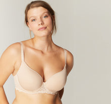 Load image into Gallery viewer, Caresse Bra - Peau Rose
