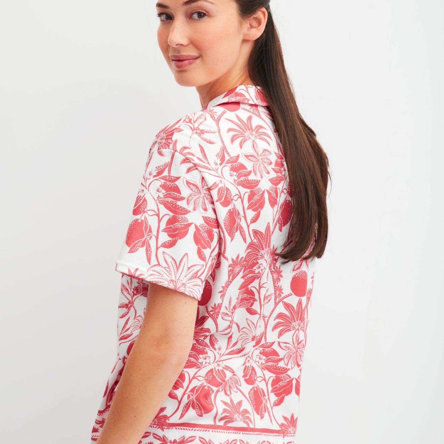 Short-sleeved Shirt with Buttons