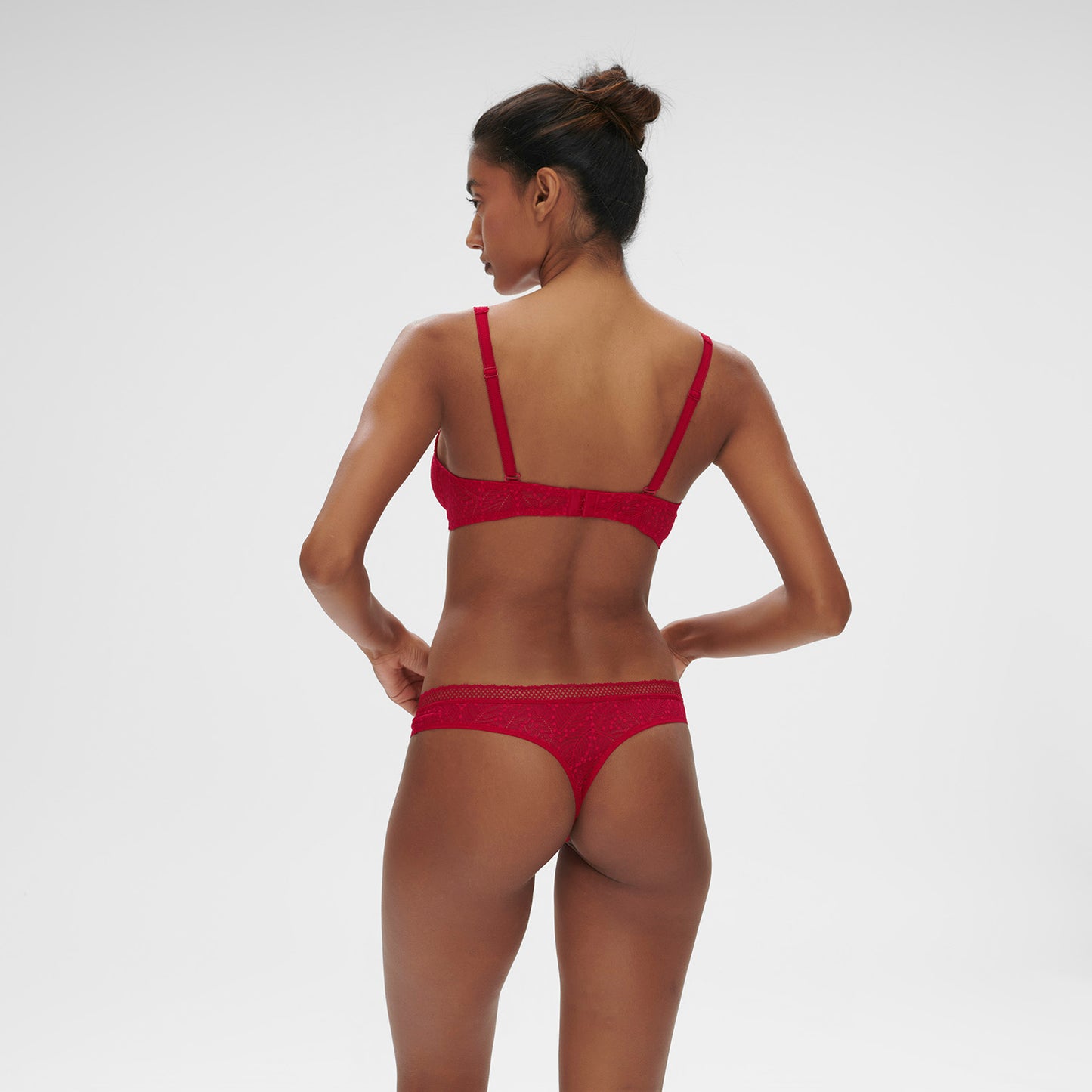 SALE - Comete Tanga - Ruby