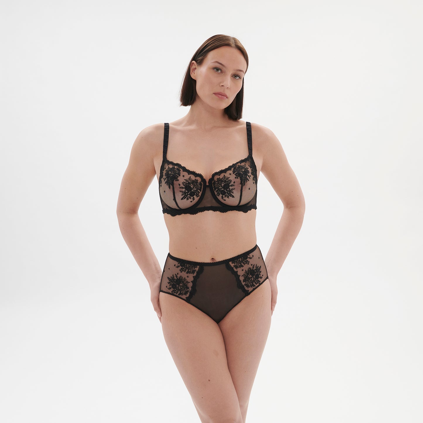 Intrigue Retro Brief - Black