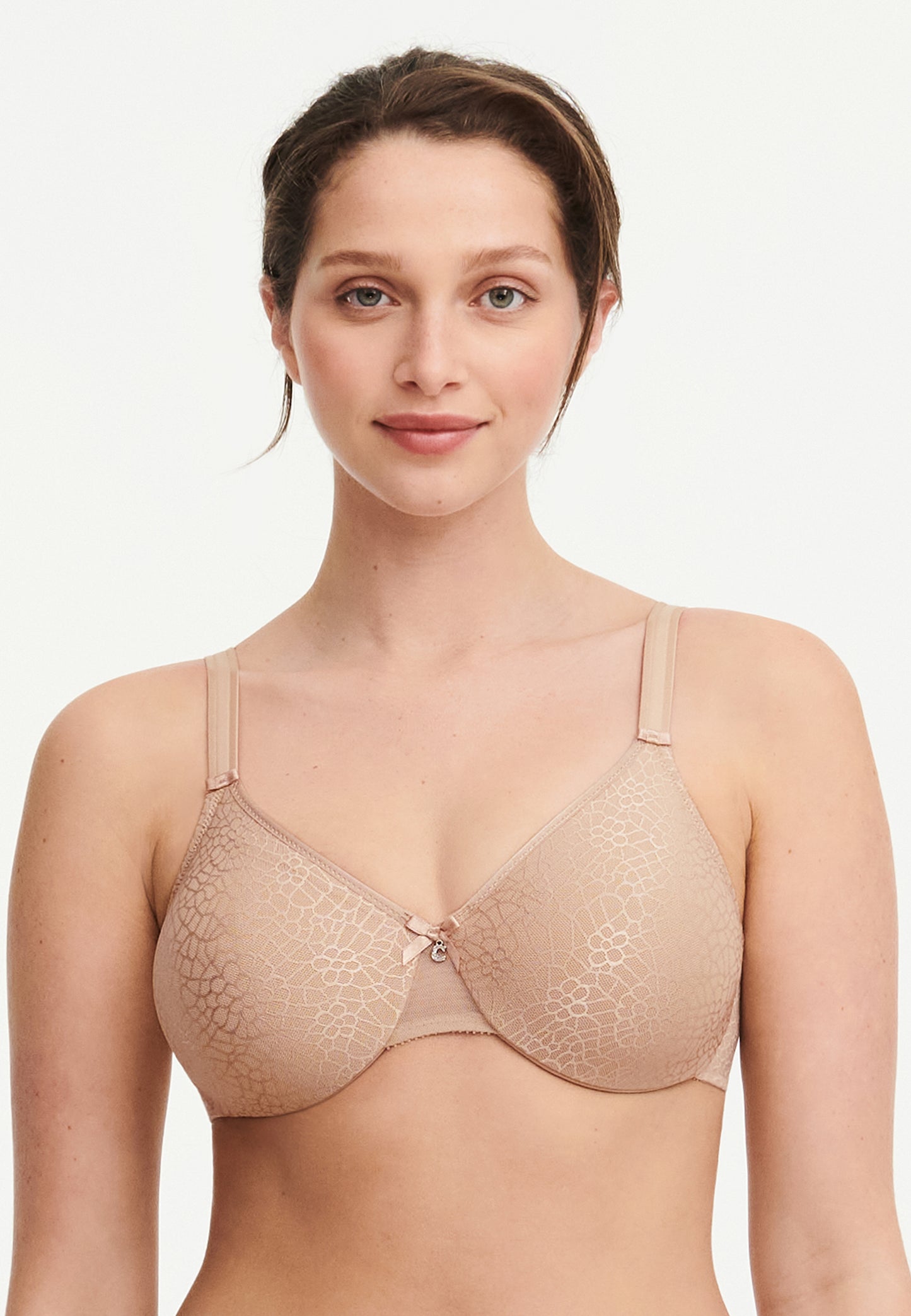 C Magnifique Seamless Unlined Minimizer - Beige