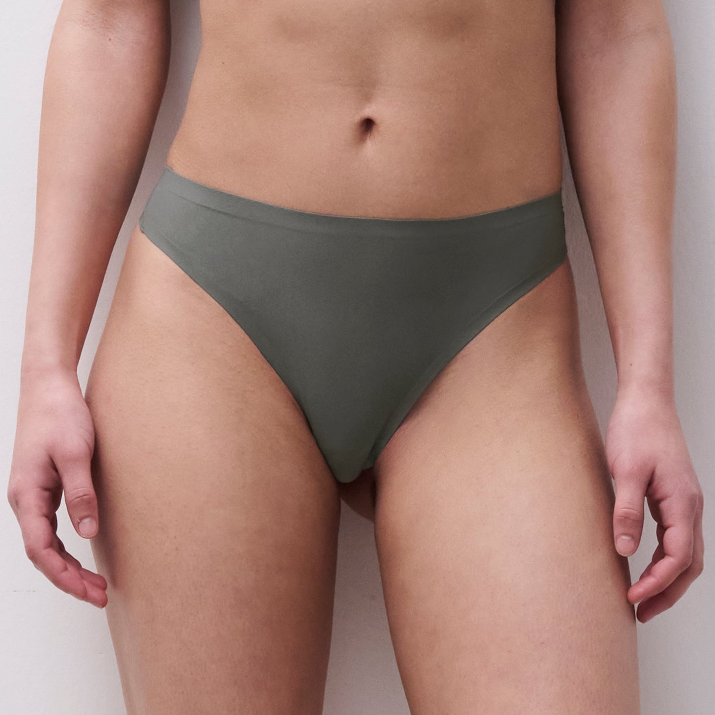 SoftStretch Thong