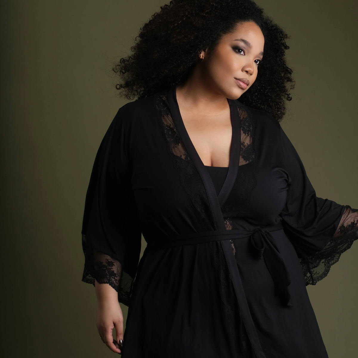Nest Modal & Lace Trim Short Robe