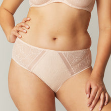 Load image into Gallery viewer, Comete Retro Brief - Pinky Sand
